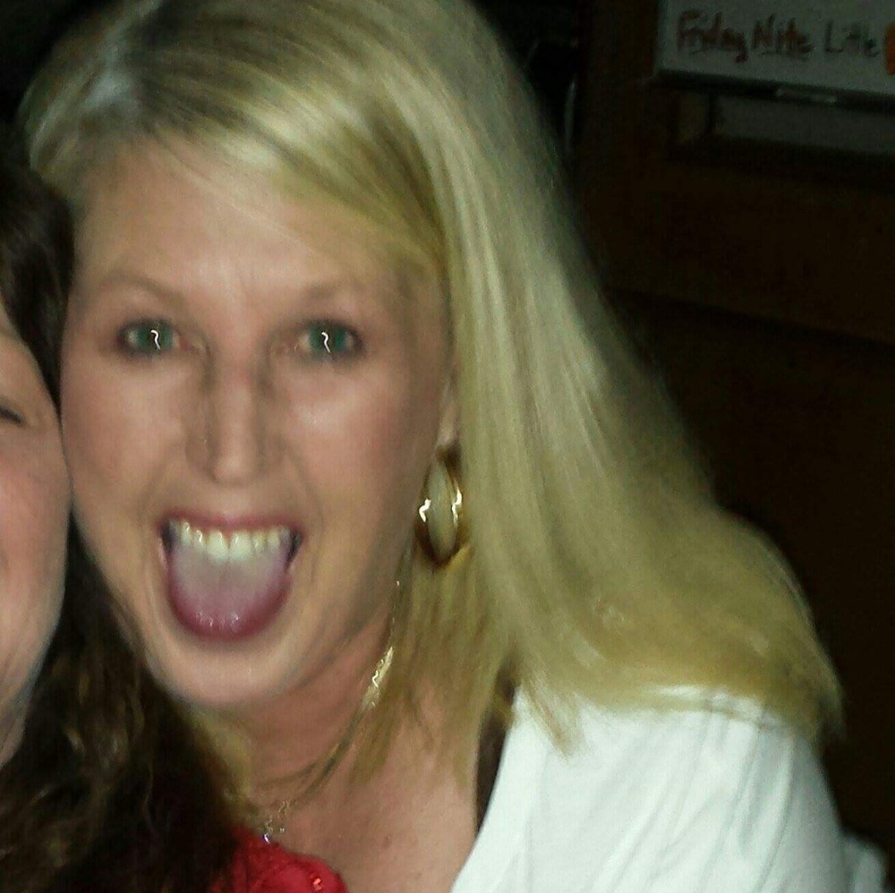 Meet your Posher, Deborah